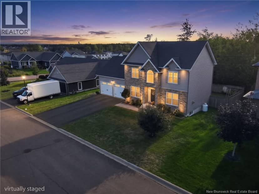10 Turnberry Court — photo 2 of 40
