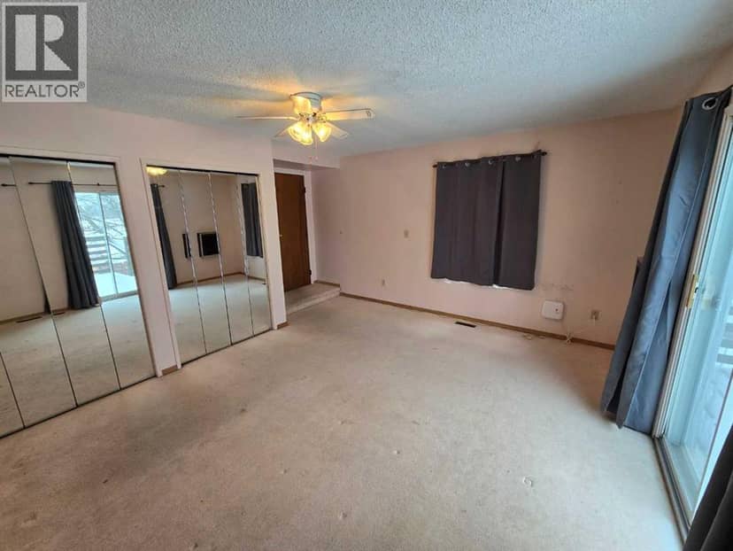 8602 95 Street — photo 19 of 40