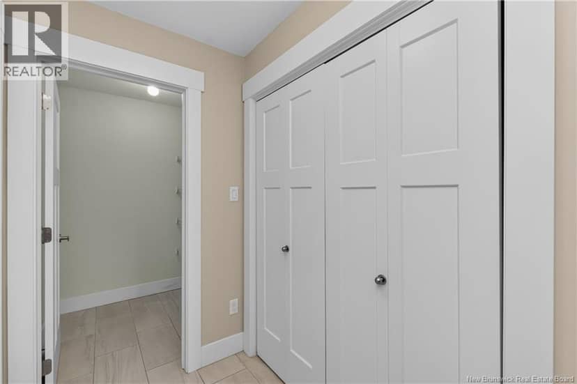 42 Auberry Street — photo 10 of 40