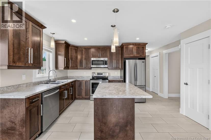 42 Auberry Street — photo 18 of 40