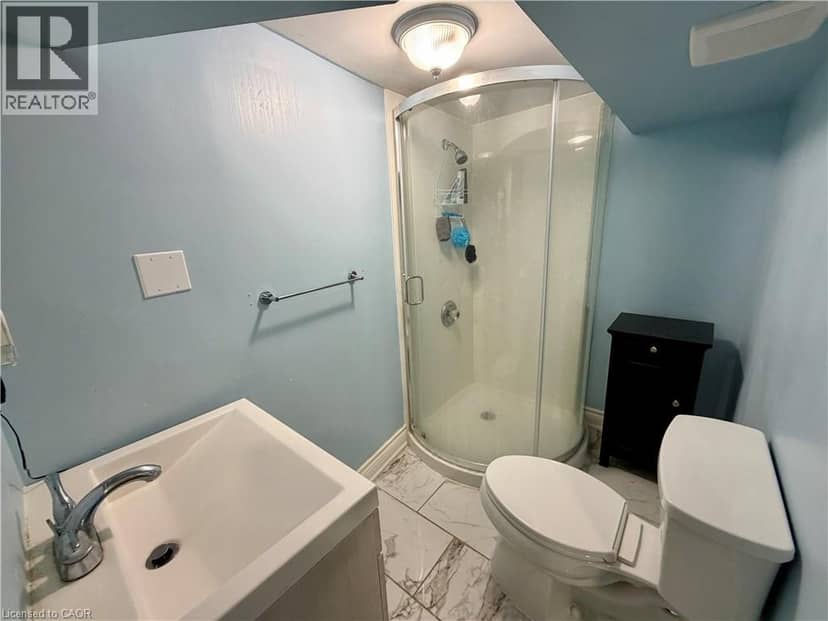 94 HOWARD Avenue — photo 24 of 32