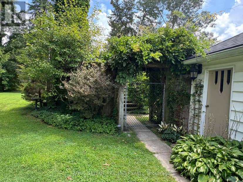 357 Sunset Drive — photo 33 of 40