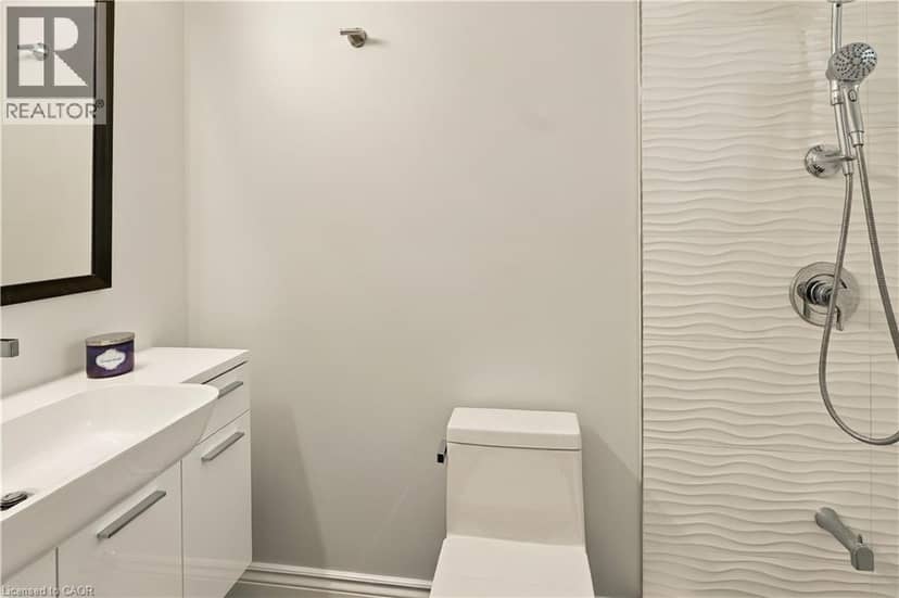 2390 SINCLAIR Circle — photo 20 of 40
