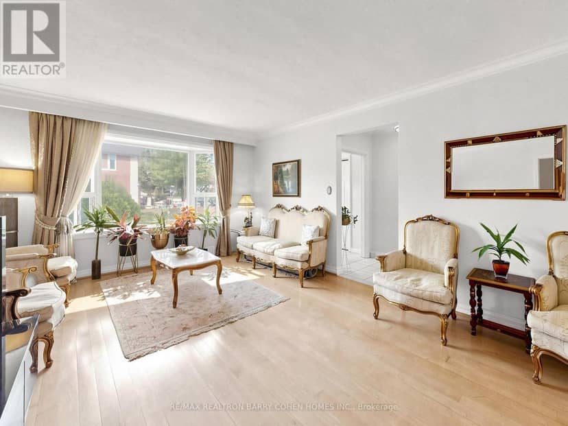 37 Tefley Road, Toronto, photo 3