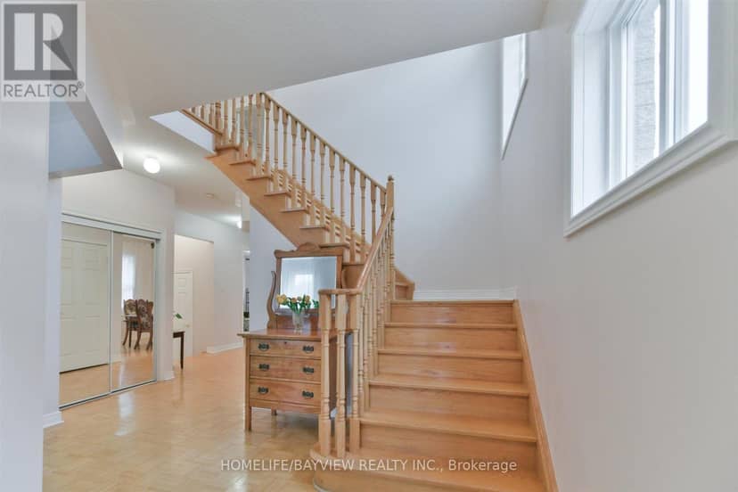 26 Honeyview Street — photo 4 of 29