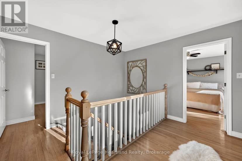 29 Kay Street — photo 17 of 40