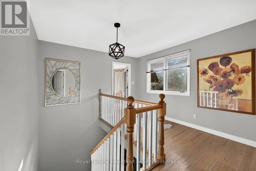 29 Kay Street — photo 18 of 40
