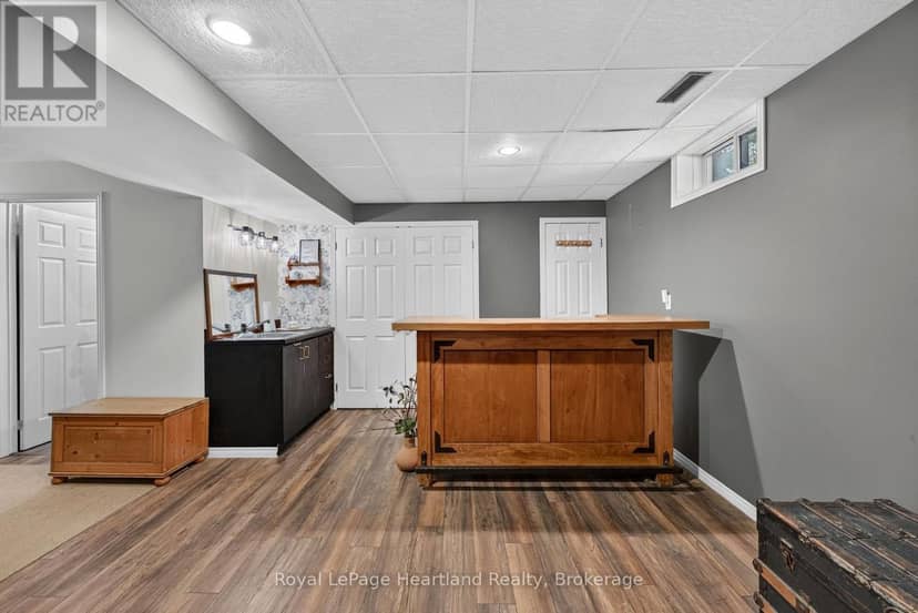 29 Kay Street — photo 35 of 40