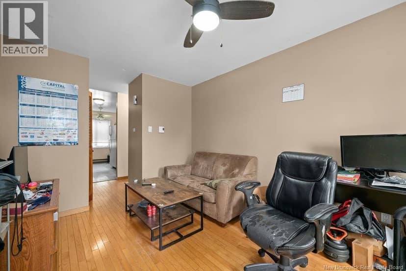 29-31 Fulton Crescent — photo 28 of 40