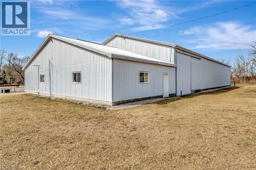 1135 Norfolk Cty Rd 19 W — photo 13 of 30