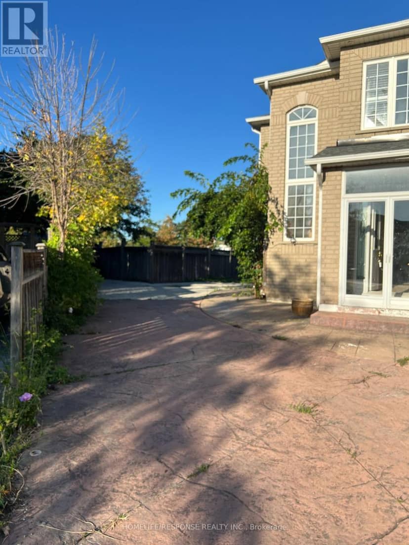 96 Solway Avenue — photo 12 of 13