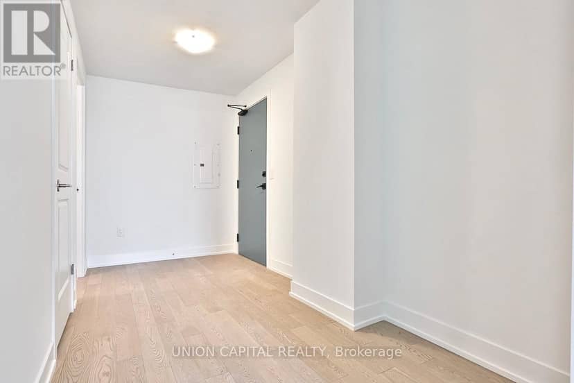 1104 - 1063 Douglas McCurdy Common — photo 13 of 15
