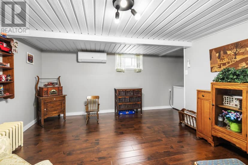 69 Bayview Drive — photo 23 of 40