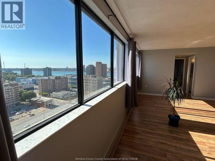 380 PELISSIER STREET Unit# 1805 — photo 7 of 18