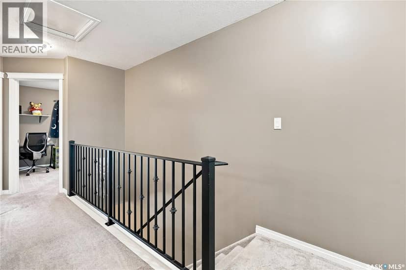 812 3802 Dewdney AVENUE E — photo 18 of 31