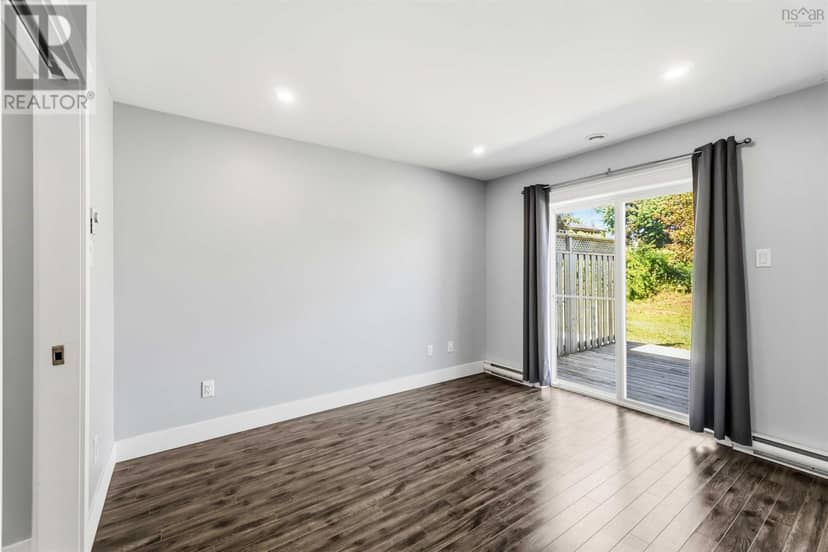 23 Selena Court — photo 21 of 31