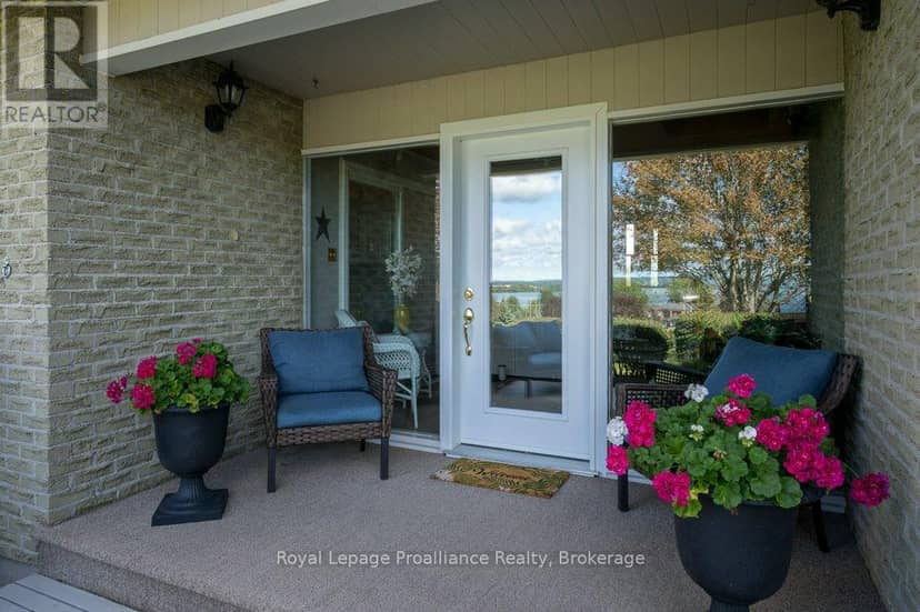 2355 County Rd 3 — photo 7 of 40