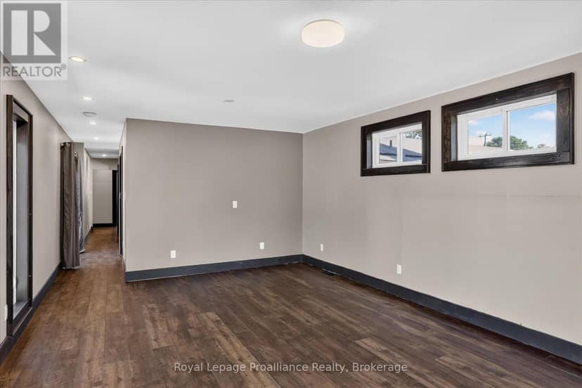 70 Elmore Street — photo 25 of 40