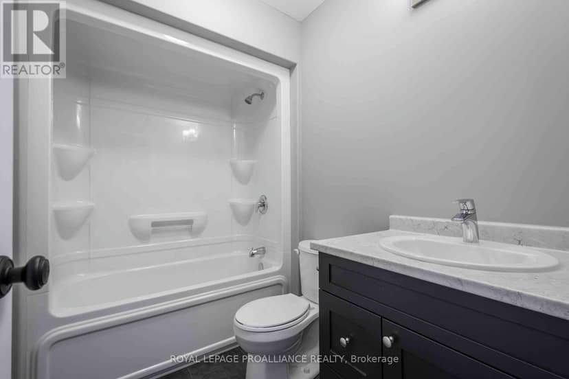 117 Farrington Crescent — photo 15 of 23