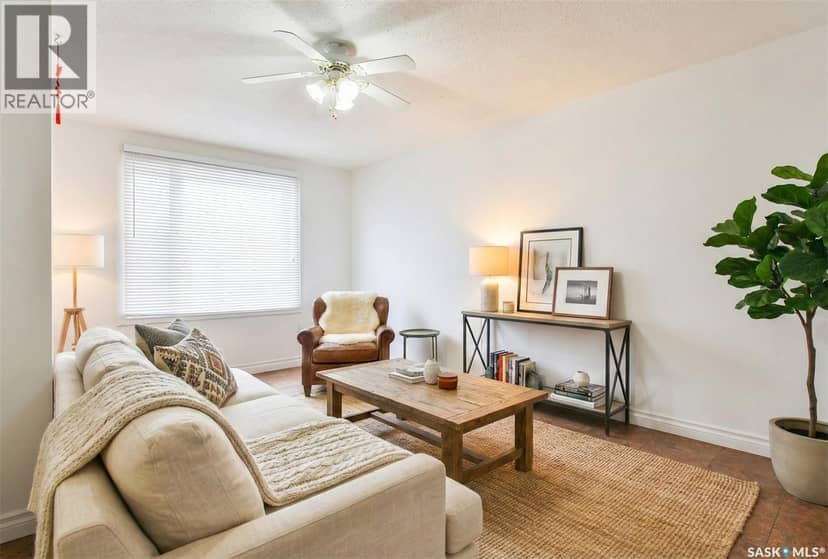 404 Fairford STREET W, Moose Jaw, photo 8