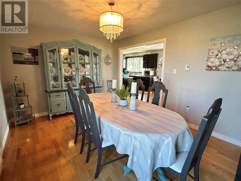 13 Midway Road — photo 15 of 40