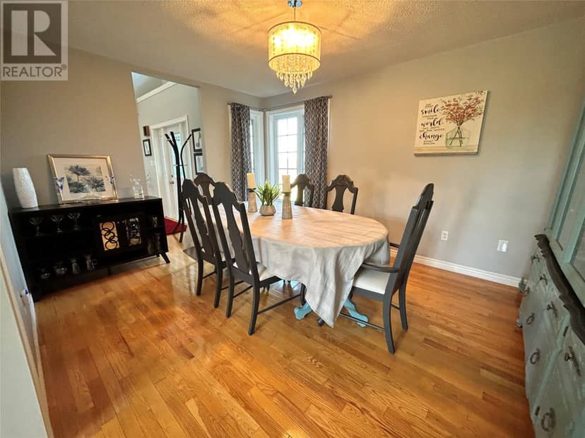 13 Midway Road — photo 16 of 40