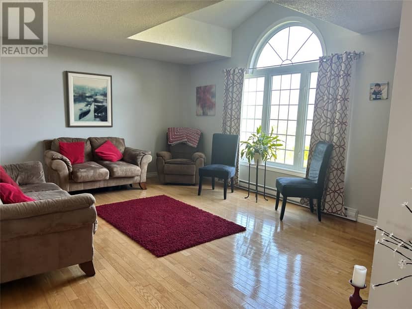 13 Midway Road — photo 17 of 40