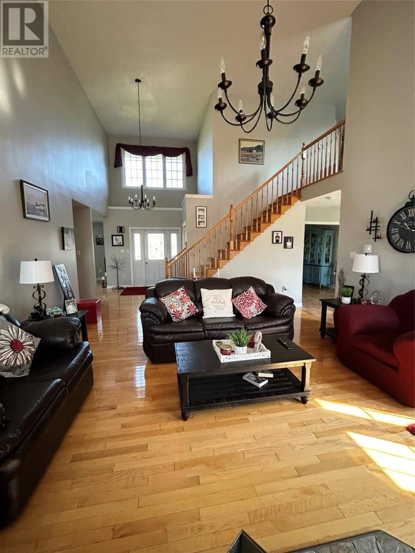 13 Midway Road — photo 18 of 40