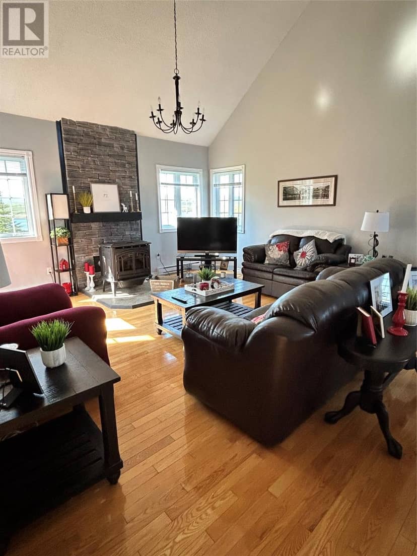 13 Midway Road — photo 19 of 40