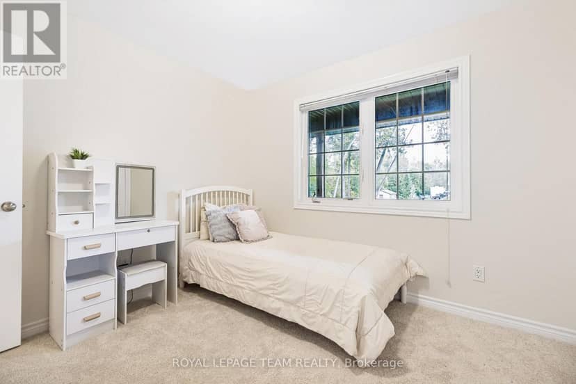 44 Meadowglen Circle — photo 27 of 40