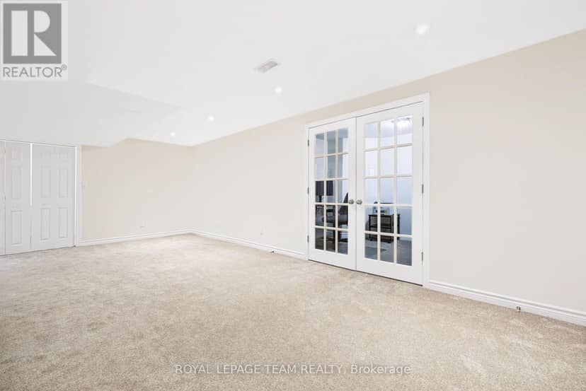 44 Meadowglen Circle — photo 33 of 40