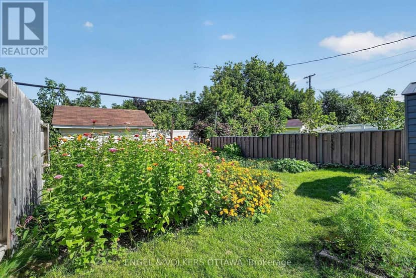 793 Trojan Avenue — photo 31 of 38