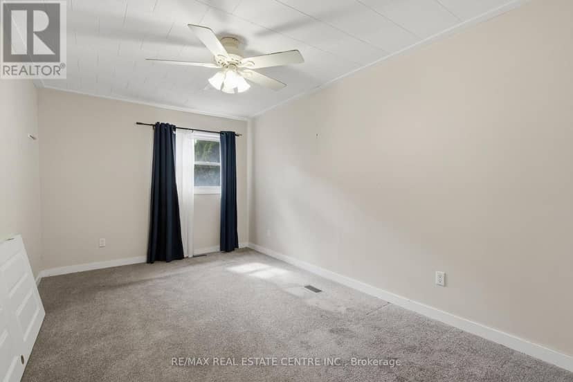 67 Clarence Street — photo 27 of 37