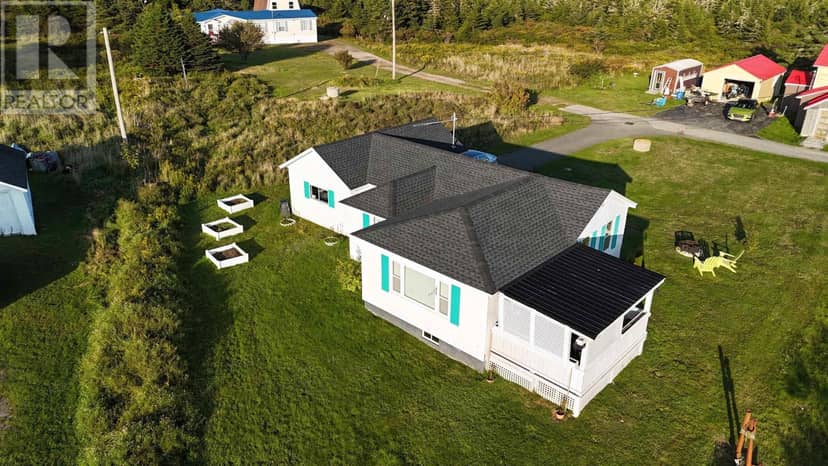 9 Stoddart Drive — photo 7 of 31