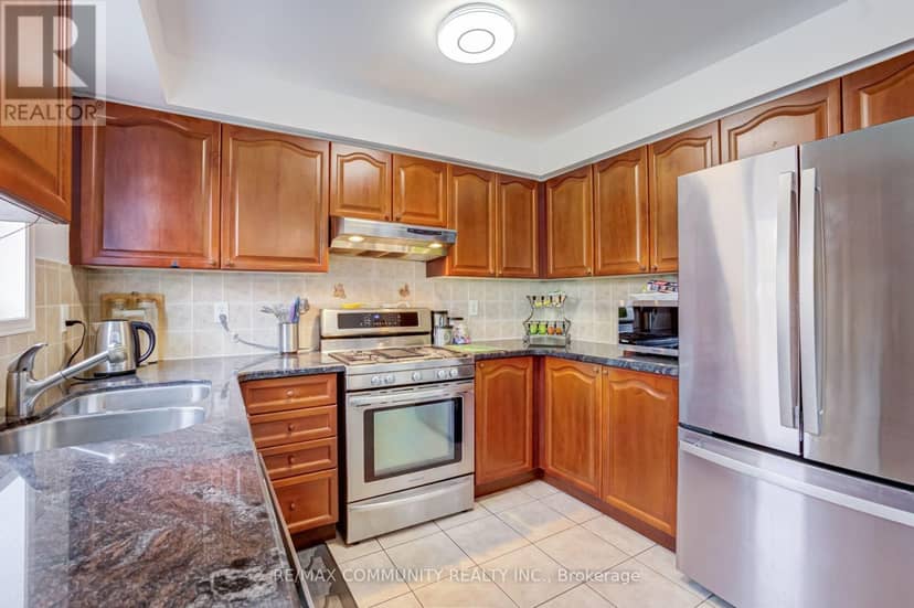 19 Tiller Street — photo 15 of 40