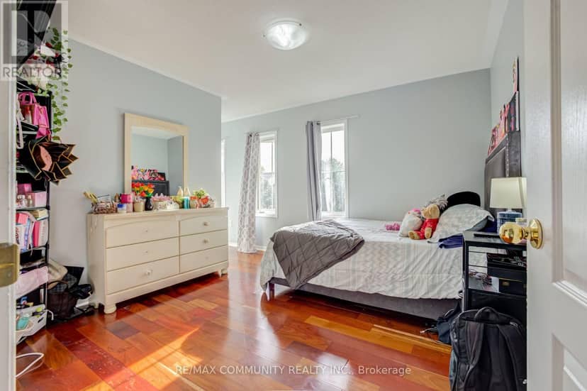 19 Tiller Street — photo 26 of 40