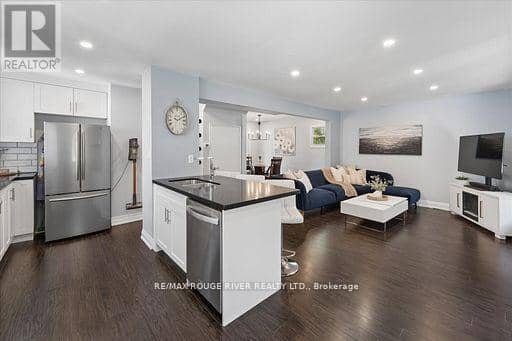 20 Burcher Road — photo 11 of 34