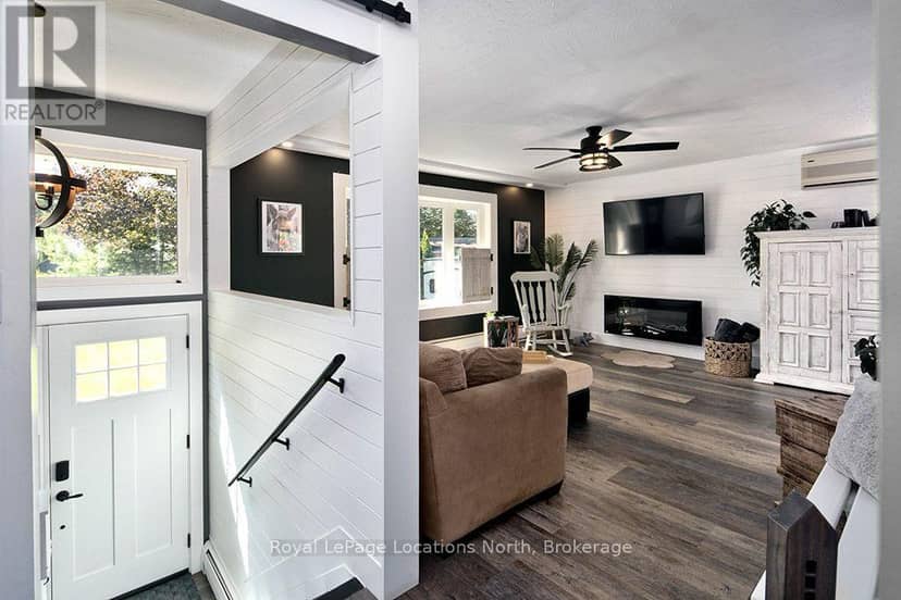 128 Montgomery Street — photo 8 of 30
