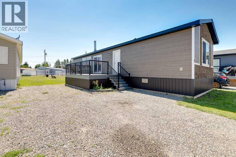 7 Trochu Avenue, Trochu, photo 2