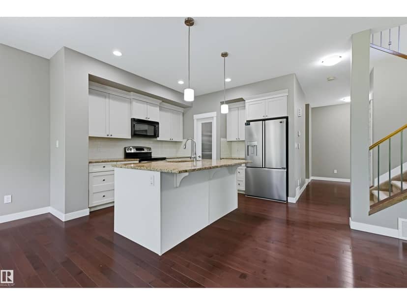 37 Greenbury Mr — photo 10 of 40