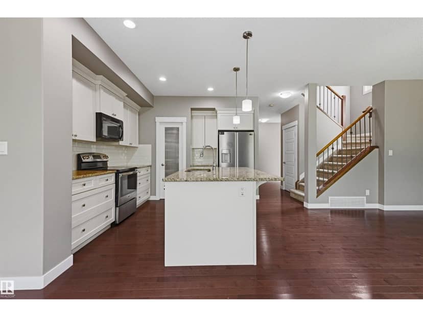 37 Greenbury Mr — photo 12 of 40