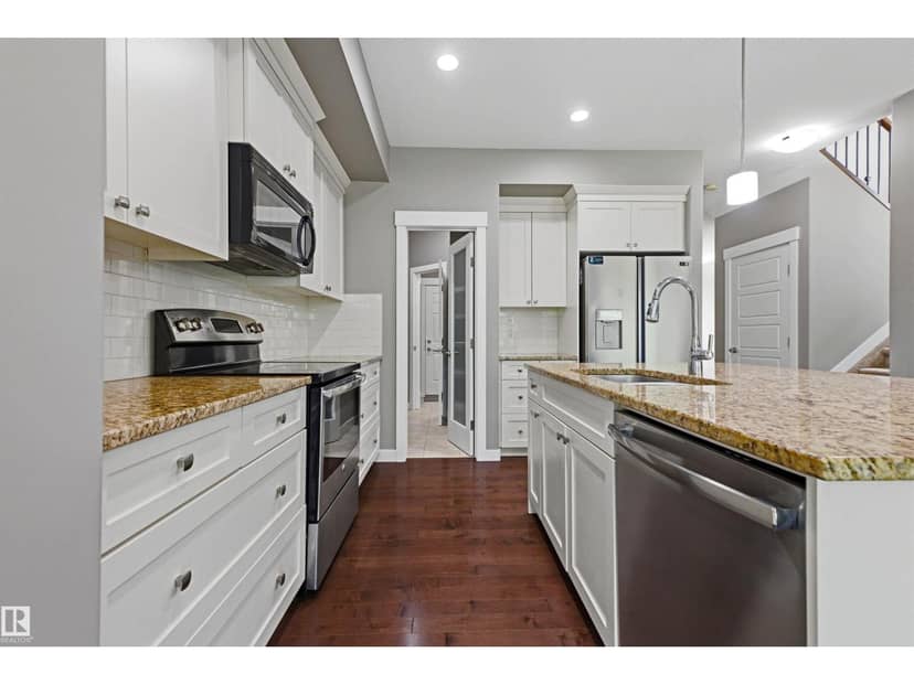 37 Greenbury Mr — photo 14 of 40