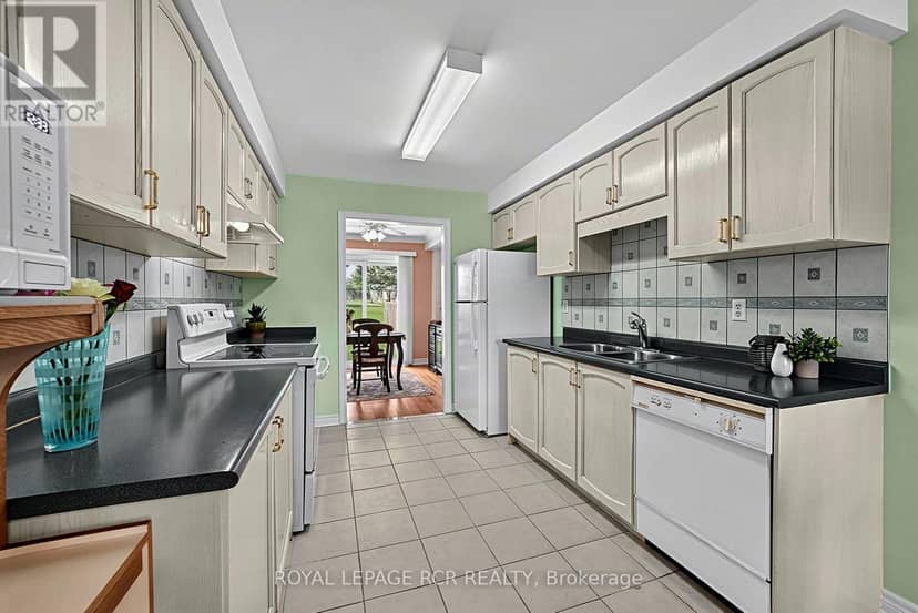 138 Primeau Drive — photo 11 of 40