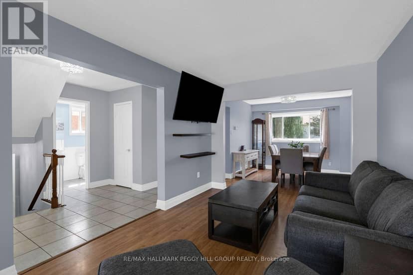 14 Copeman Crescent — photo 4 of 20