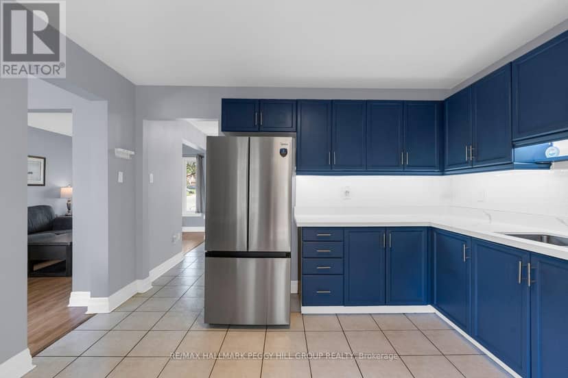 14 Copeman Crescent — photo 7 of 20
