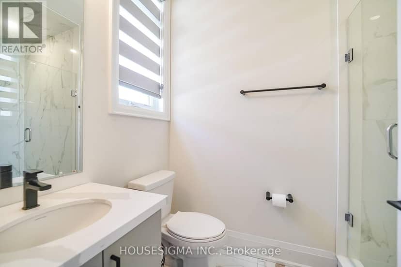 62 Royal Fern Crescent — photo 16 of 36