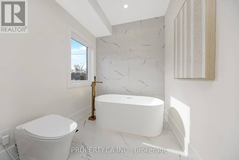 348 Kingsleigh Court — photo 23 of 40