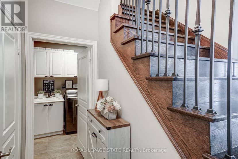 23 McKnight Avenue — photo 15 of 40