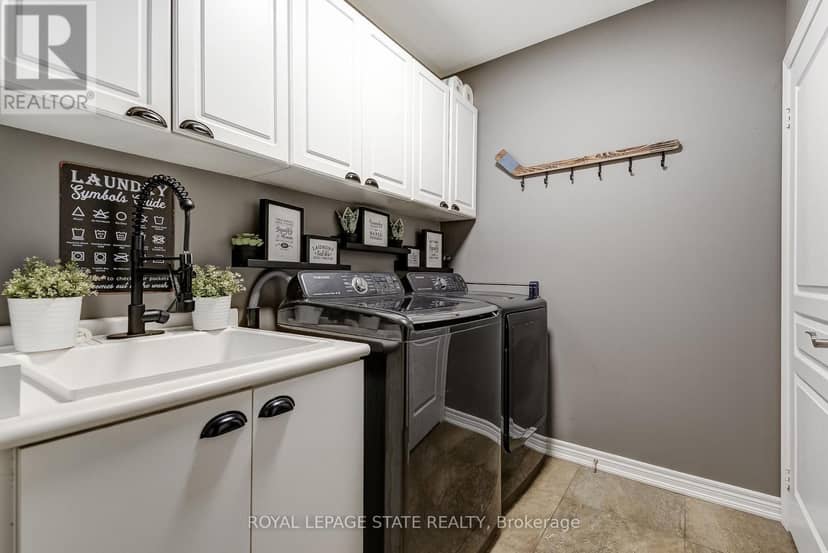 23 McKnight Avenue — photo 16 of 40