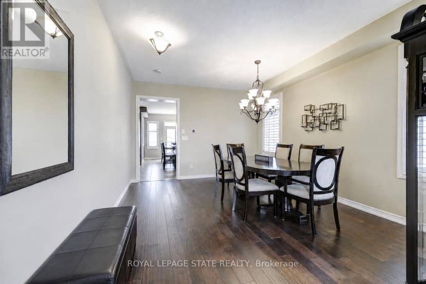 23 McKnight Avenue — photo 5 of 40
